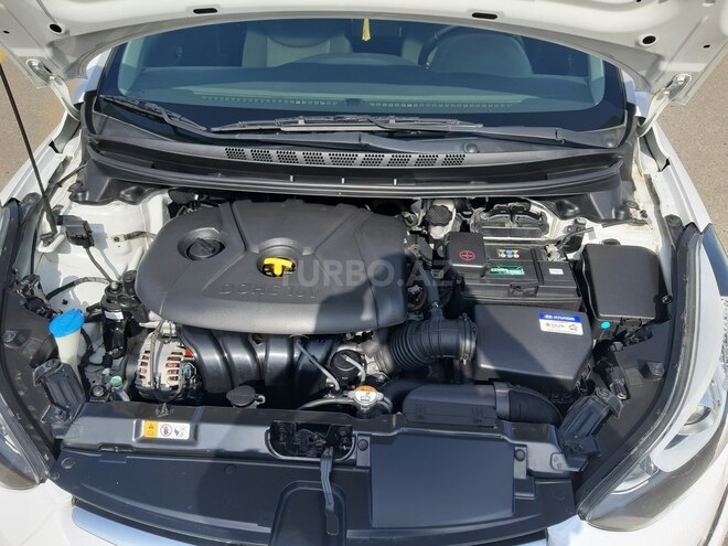 Hyundai Elantra 2015, 123,000 km - 1.8 l - Bakı