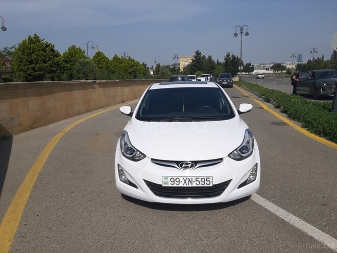 Hyundai Elantra 2015, 123,000 km - 1.8 l - Bakı