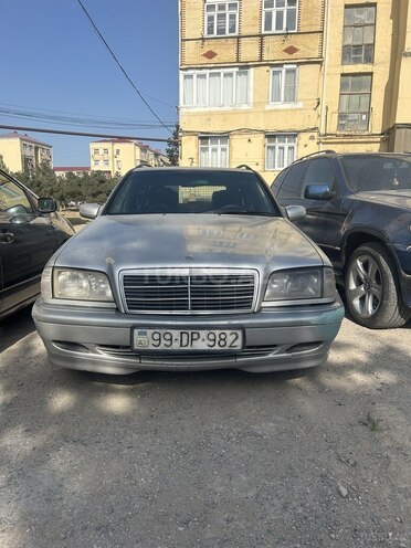 Mercedes C 220 d 2000, 157,000 km - 2.2 l - Sumqayıt