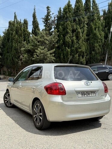 Toyota Auris 2008, 350,000 km - 1.4 l - Bakı