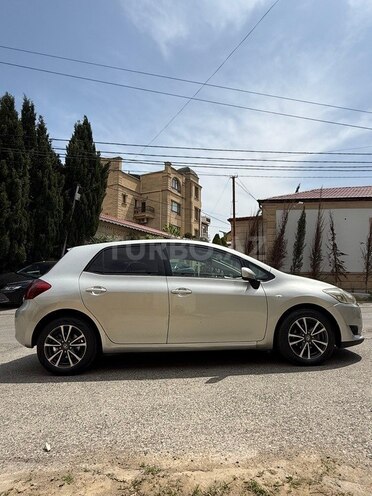Toyota Auris 2008, 350,000 km - 1.4 l - Bakı