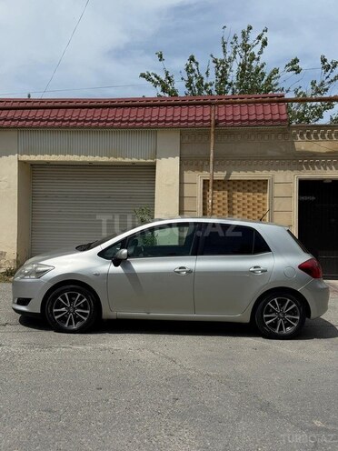 Toyota Auris 2008, 350,000 km - 1.4 l - Bakı