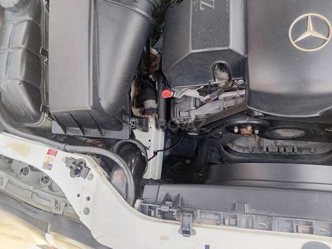 Mercedes E 240 1999, 295,000 km - 2.4 l - Şəki