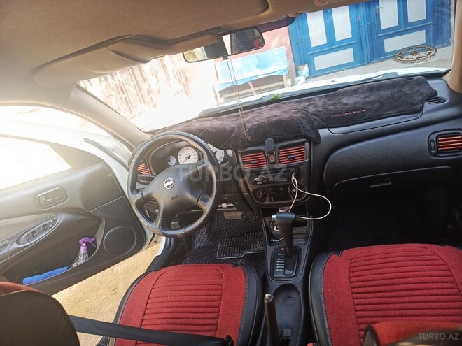 Nissan Sunny 2007, 260,000 km - 1.6 л - Bakı