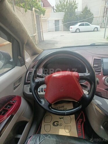 Mitsubishi Grandis 2003, 355,143 km - 2.4 l - Bakı