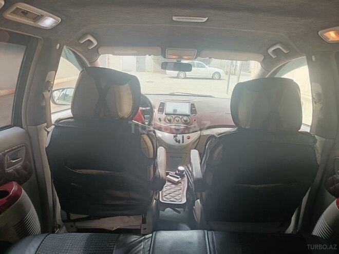 Mitsubishi Grandis 2003, 355,143 km - 2.4 l - Bakı