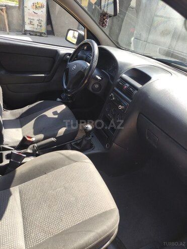 Opel Astra 2005, 360,000 km - 1.4 l - Bakı