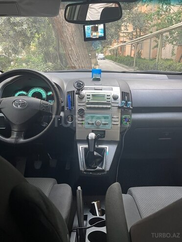 Toyota Corolla Verso 2006, 480,000 km - 2.2 л - Bakı