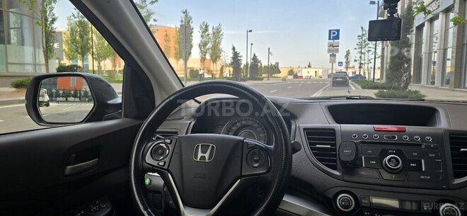 Honda CR-V-6