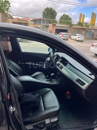 BMW 525 2006, 250,000 km - 2.5 l - Bakı
