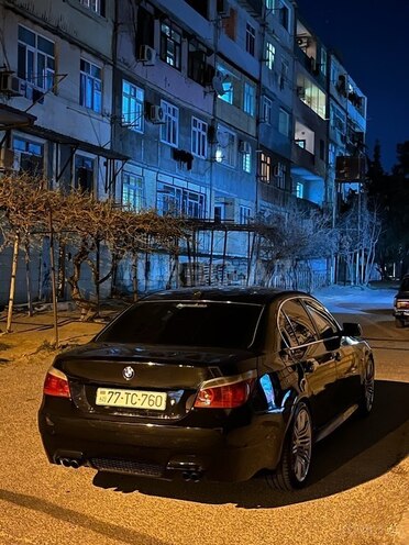 BMW 525 2006, 250,000 km - 2.5 l - Bakı