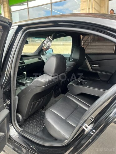 BMW 525 2006, 250,000 km - 2.5 l - Bakı