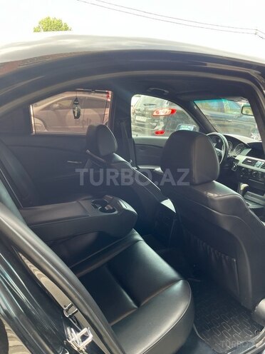 BMW 525 2006, 250,000 km - 2.5 l - Bakı