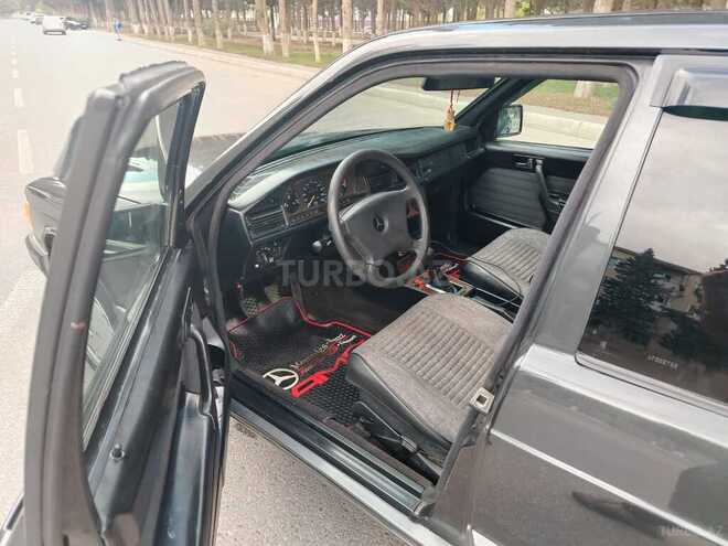 Mercedes 190 1991, 523,659 km - 2.0 l - Sumqayıt