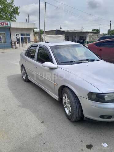 Opel Vectra 1996, 372,896 km - 1.6 l - Xaçmaz