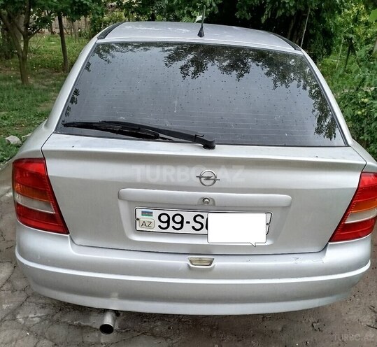 Opel Astra 2000, 385,000 km - 1.6 л - Şəki