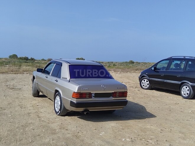 Mercedes 190 1990, 236,000 km - 2.0 l - Sumqayıt