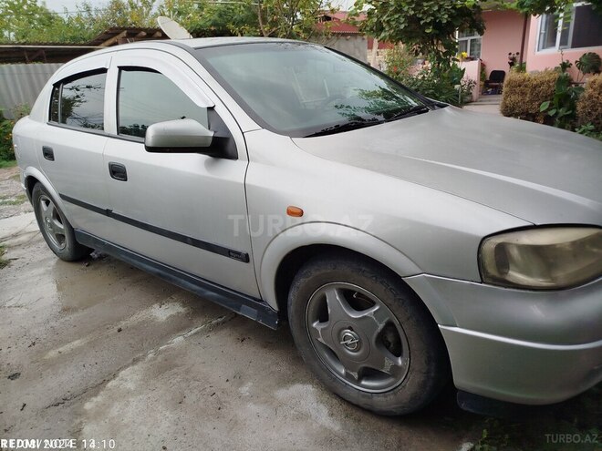 Opel Astra 2000, 385,000 km - 1.6 л - Şəki