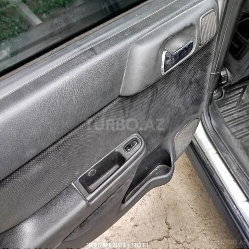 Opel Astra 2000, 385,000 km - 1.6 л - Şəki