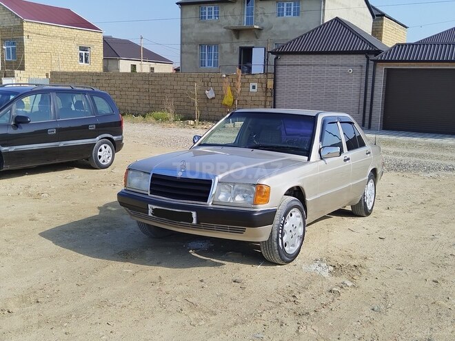 Mercedes 190 1990, 236,000 km - 2.0 l - Sumqayıt
