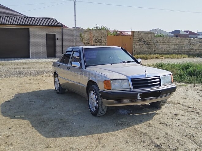 Mercedes 190 1990, 236,000 km - 2.0 l - Sumqayıt