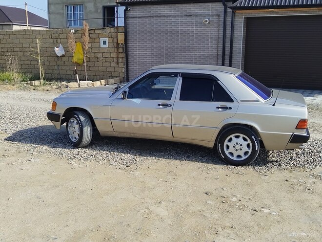 Mercedes 190 1990, 236,000 km - 2.0 l - Sumqayıt