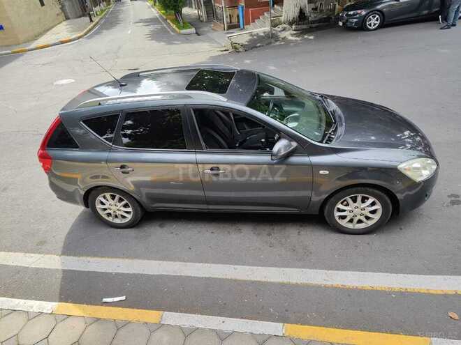 Kia Ceed 2007, 245,000 km - 1.6 л - Zaqatala