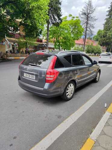 Kia Ceed 2007, 245,000 km - 1.6 л - Zaqatala