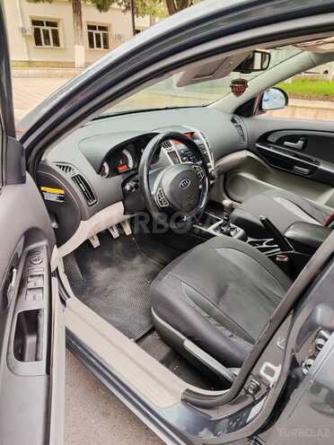 Kia Ceed 2007, 245,000 km - 1.6 л - Zaqatala