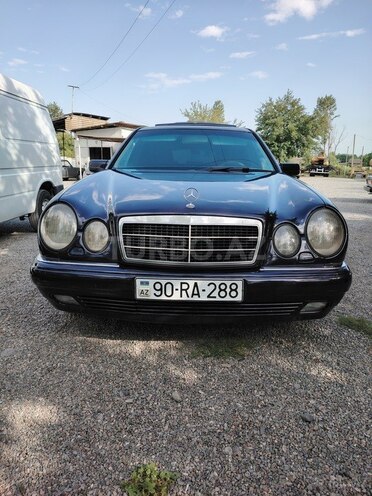 Mercedes E 220 d 1998, 447,973 km - 2.2 l - Bərdə