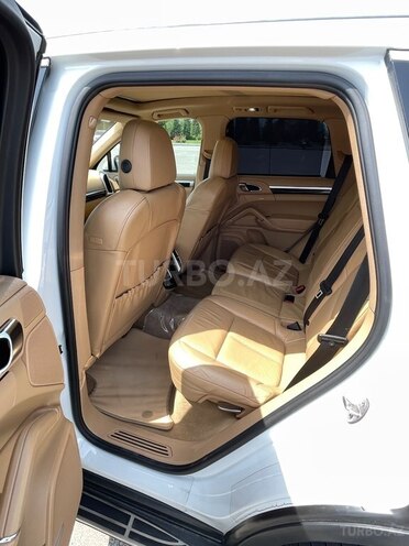 Porsche Cayenne 2012, 223,000 km - 3.6 l - Sumqayıt