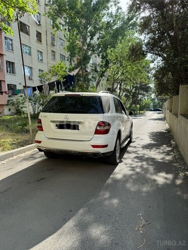 Mercedes ML 350 4MATIC 2009, 283,000 km - 3.5 l - Bakı