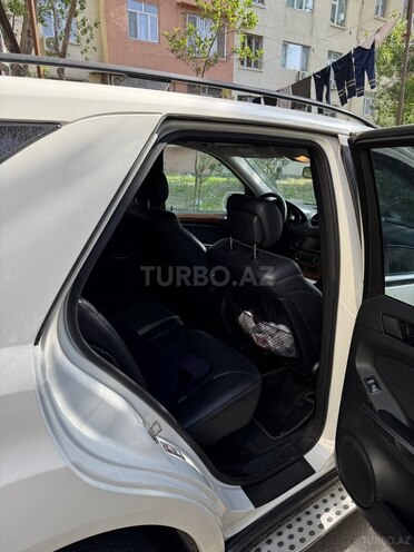 Mercedes ML 350 4MATIC 2009, 283,000 km - 3.5 l - Bakı