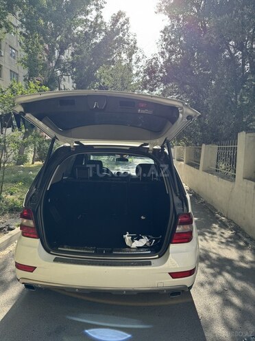 Mercedes ML 350 4MATIC 2009, 283,000 km - 3.5 l - Bakı