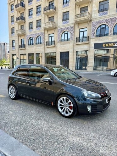 Volkswagen Golf 2010, 140,000 km - 2.0 l - Bakı