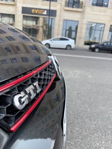 Volkswagen Golf 2010, 140,000 km - 2.0 l - Bakı