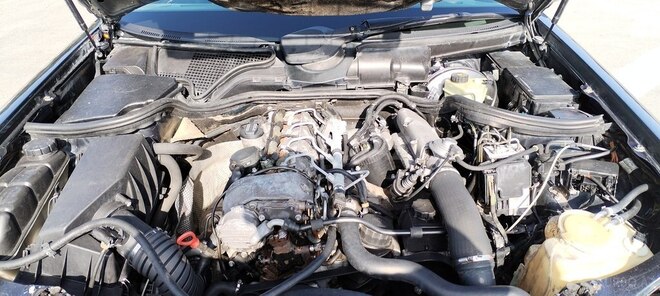 Mercedes E 220 d 1999, 250,000 km - 2.2 l - Bakı