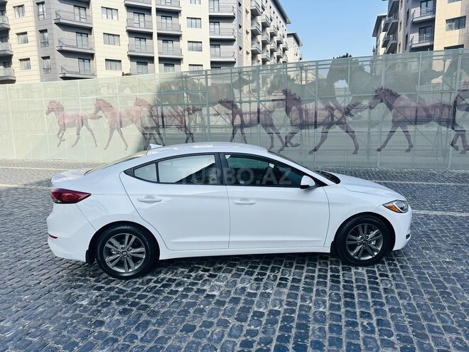 Hyundai Elantra 2017, 79,000 km - 2.0 l - Bakı