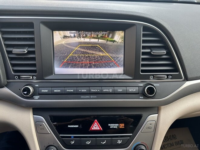 Hyundai Elantra 2017, 79,000 km - 2.0 l - Bakı