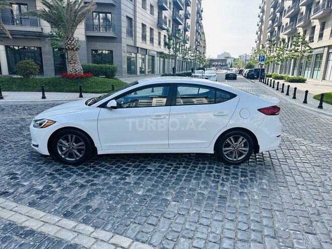 Hyundai Elantra 2017, 79,000 km - 2.0 l - Bakı