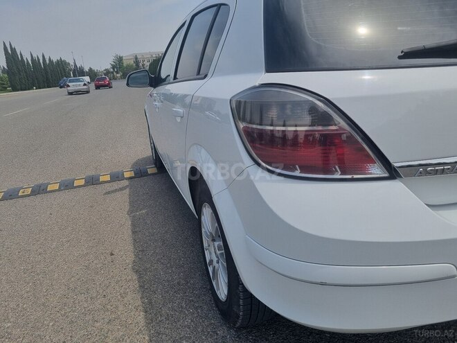 Opel Astra 2009, 312,456 km - 1.4 l - Gəncə