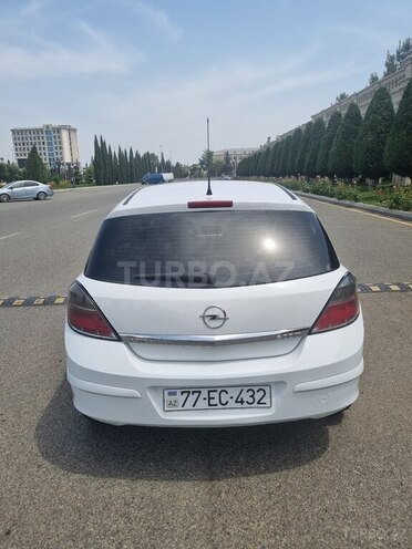 Opel Astra 2009, 312,456 km - 1.4 l - Gəncə
