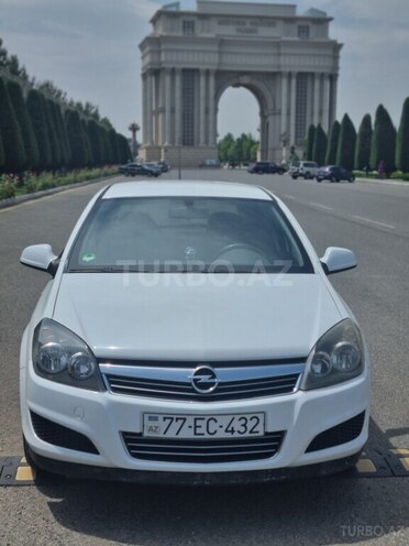 Opel Astra 2009, 312,456 km - 1.4 l - Gəncə