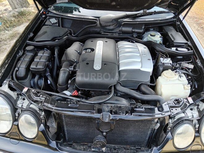 Mercedes E 270 2001, 390,000 km - 2.7 l - Bakı