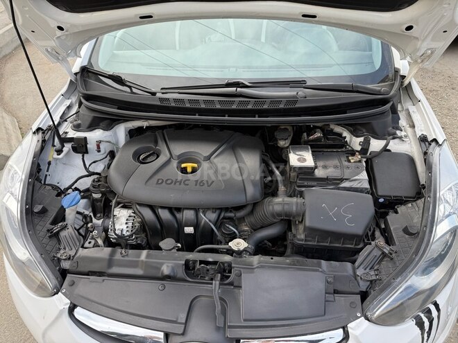Hyundai Elantra 2013, 297,384 km - 1.8 l - Bakı