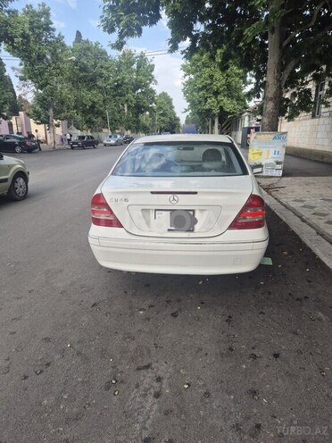 Mercedes C 240 2001, 270,000 km - 2.4 л - Gəncə