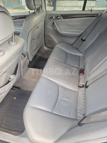 Mercedes C 240 2001, 270,000 km - 2.4 л - Gəncə