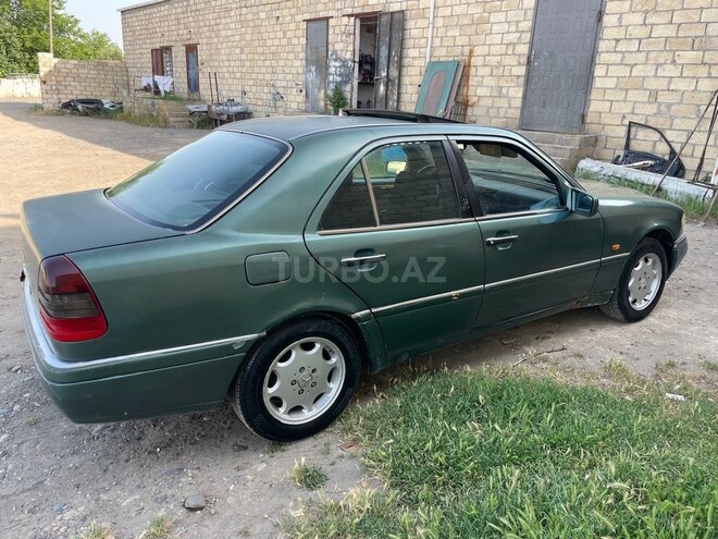 Mercedes C 220 1994, 384,000 km - 2.2 л - Beyləqan