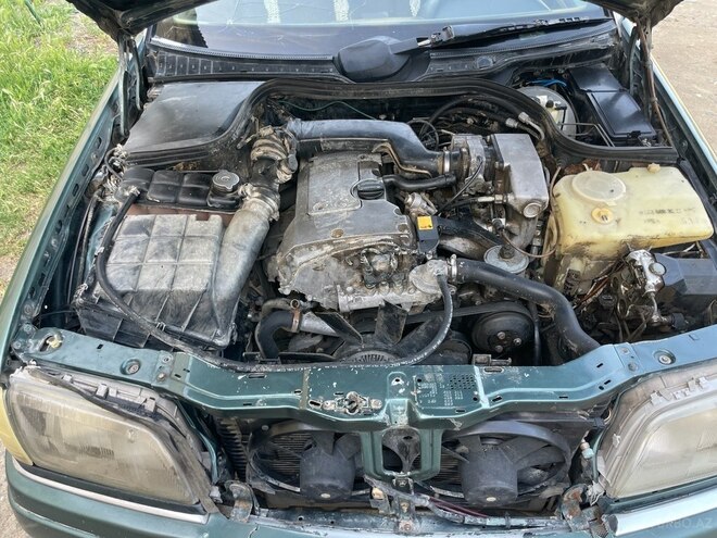 Mercedes C 220 1994, 384,000 km - 2.2 л - Beyləqan