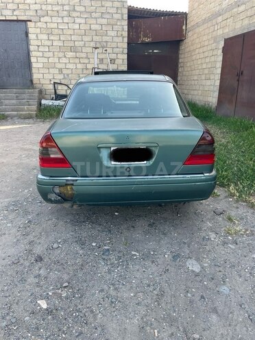 Mercedes C 220 1994, 384,000 km - 2.2 л - Beyləqan
